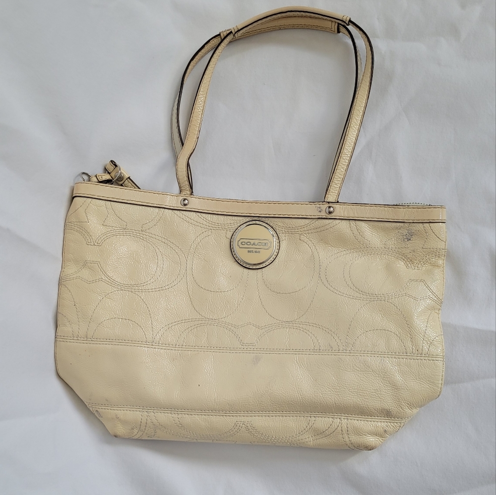 Coach Authentic handbag